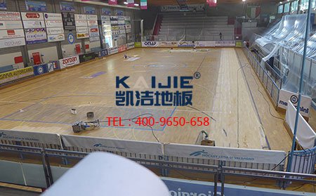 如何能夠保障籃球場運(yùn)動木地板的和安全？-籃球地板