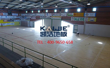 籃球館運(yùn)動(dòng)木地板翻新流程-籃球地板