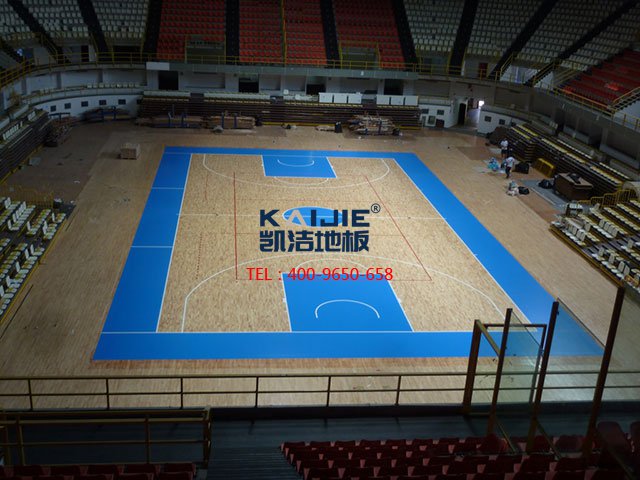 體育館專用運(yùn)動(dòng)木地板的選購(gòu)標(biāo)準(zhǔn)有哪些——?jiǎng)P潔地板