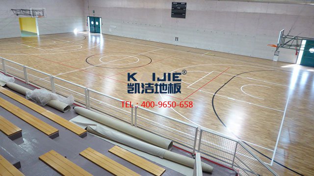 體育館專用運(yùn)動(dòng)木地板的選購(gòu)標(biāo)準(zhǔn)有哪些——?jiǎng)P潔地板