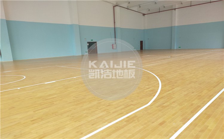 廣東佛山南海區(qū)綠電能源有限公司體育館木地板項目案例-凱潔籃球地板