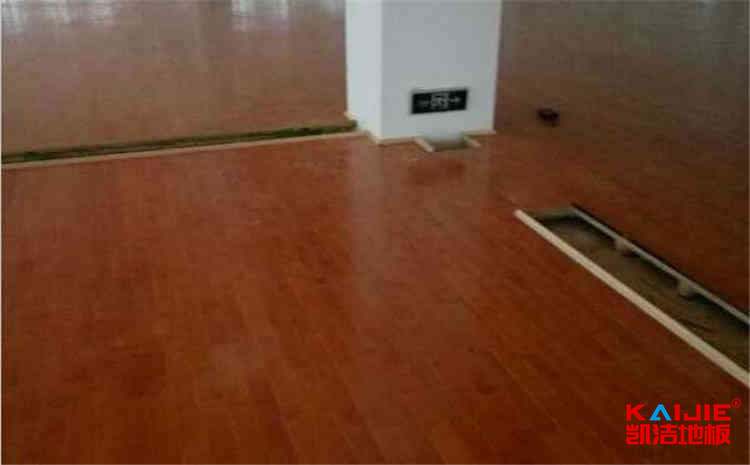 訓(xùn)練館籃球場木地板價格是多少