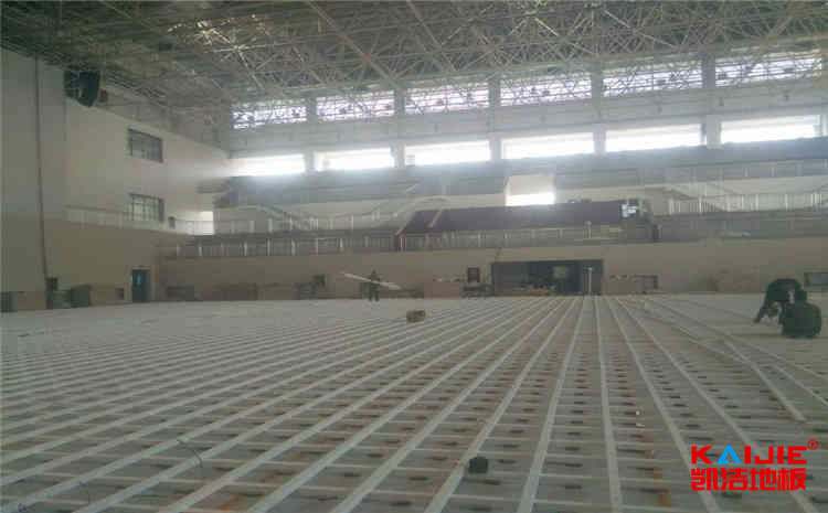場(chǎng)館籃球地板公司