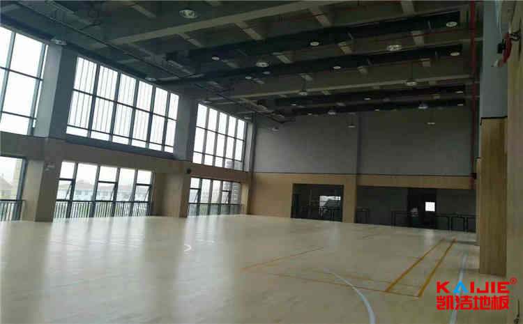 籃球場(chǎng)木地板廠